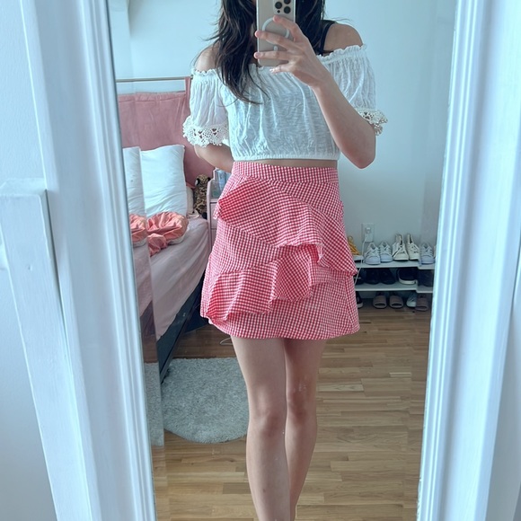 NWT LF red gingham 3D ruffle mini pencil skirt - Picture 2 of 10